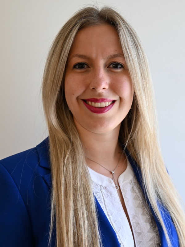 Kira-Sophie V. Abele